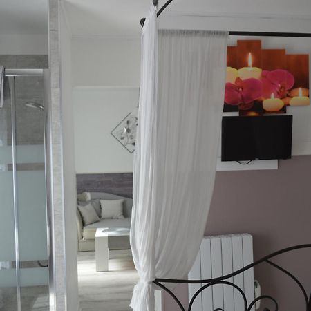 Au Coeur Du Bien Etre, Chambre D'Hotes Avec Piscine Chauffee Et Couverte, Spa, Sauna, Massages Монто Экстерьер фото