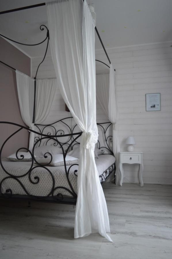 Au Coeur Du Bien Etre, Chambre D'Hotes Avec Piscine Chauffee Et Couverte, Spa, Sauna, Massages Монто Экстерьер фото