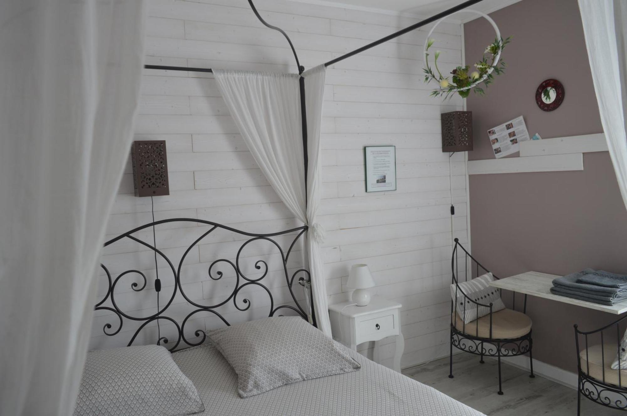 Au Coeur Du Bien Etre, Chambre D'Hotes Avec Piscine Chauffee Et Couverte, Spa, Sauna, Massages Монто Экстерьер фото